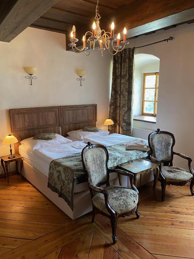 Zamek Kolstejn - Hotel Chateau Goldenstein Branná Dış mekan fotoğraf